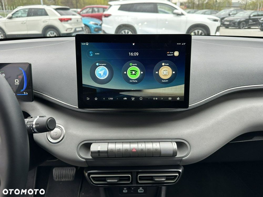 BYD Dolphin Surf - 12