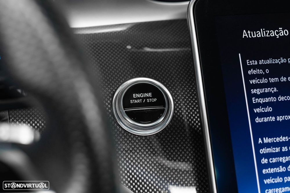 Mercedes-Benz C 300 e T 9G-TRONIC AMG Line - 39