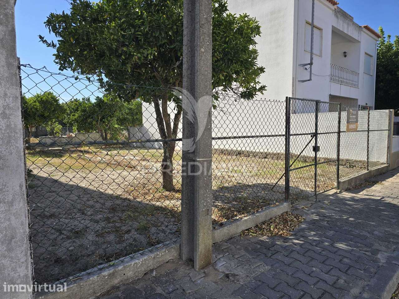 Lote de terreno para construção - Grande imagem: 2/2