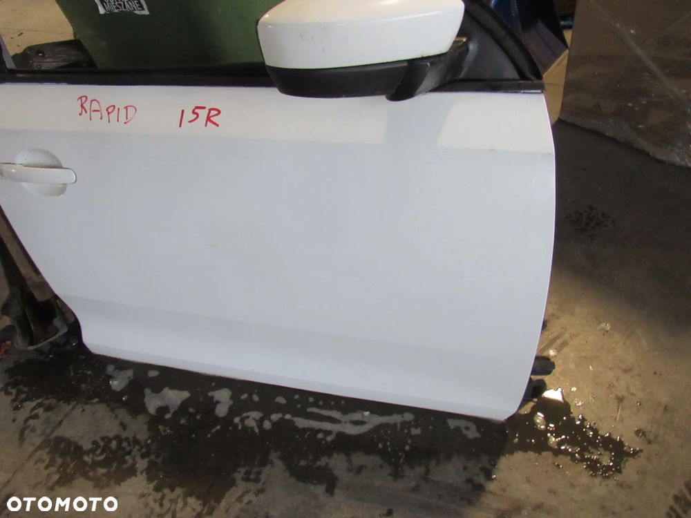 skoda rapid przednie prawe drzwi 2015r - 3