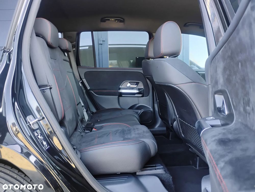 Mercedes-Benz GLB 200 mHEV AMG Line 7G-DCT - 15