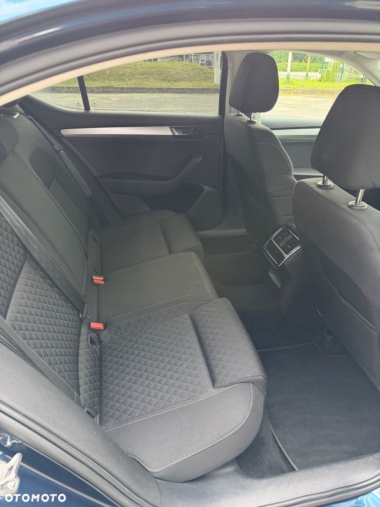 Skoda Superb 1.5 TSI Style DSG - 6