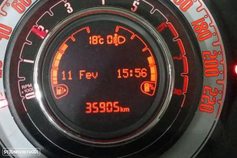 Fiat 500 1.0 Hybrid Lounge - 4