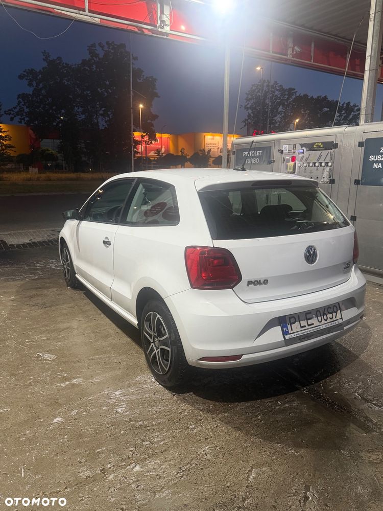 Volkswagen Polo 1.4 TDI Comfortline - 3