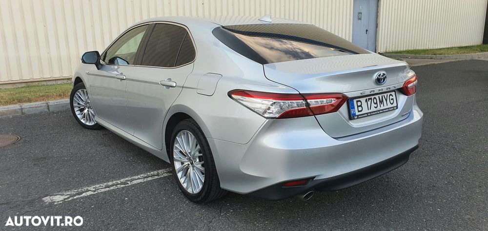 Toyota Camry 2.5 Exclusive - 5