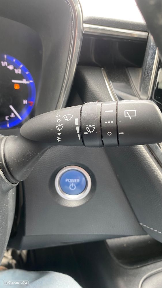 Toyota Corolla 1.8 Hybrid Comfort - 35