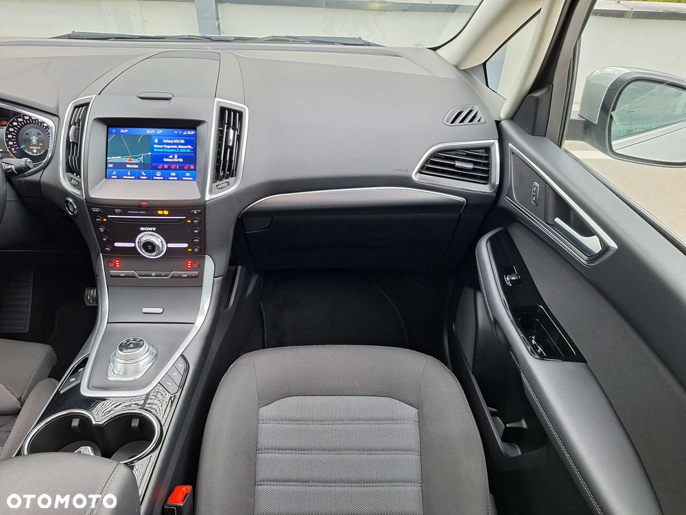 Ford S-Max 2.0 EcoBlue Titanium - 28