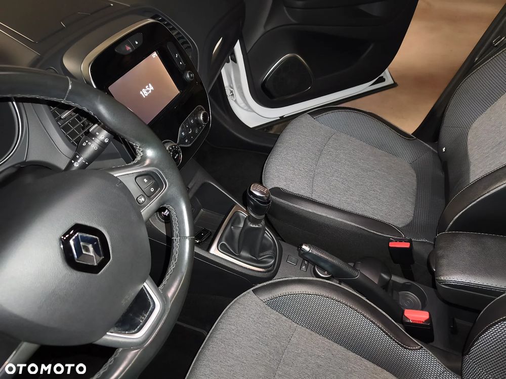 Renault Captur 1.2 Energy TCe Limited - 8