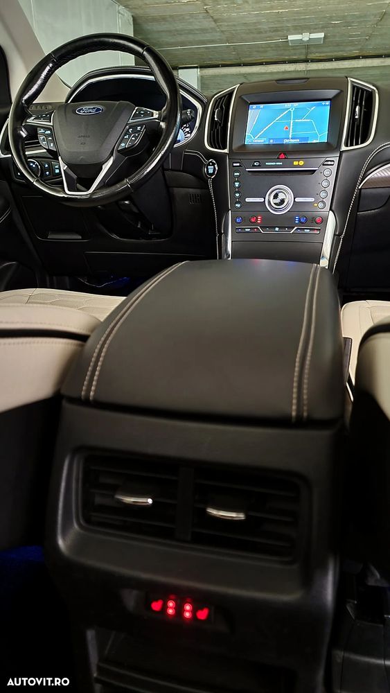 Ford Edge 2.0 Panther A8 AWD Vignale - 20