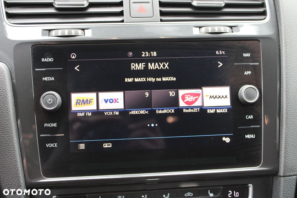 Volkswagen Golf 1.6 BlueTDI DSG Trendline - 30