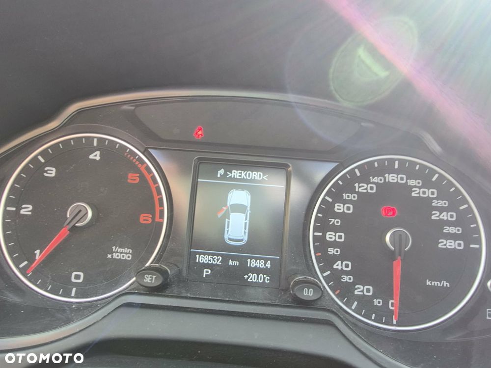 Audi Q5 2.0 TDI Quattro Design S tronic - 17