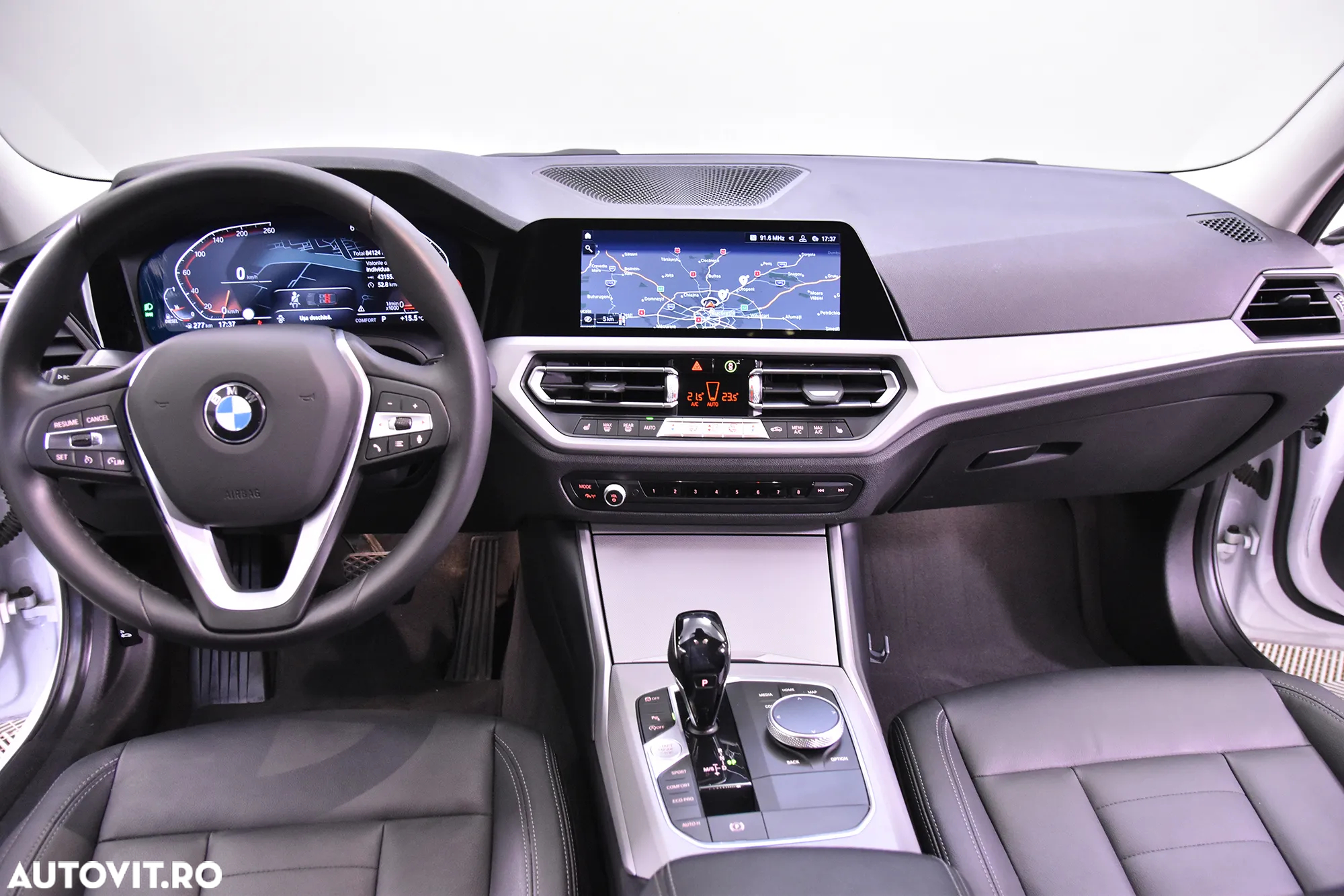BMW Seria 3 318d Touring Aut. - 9