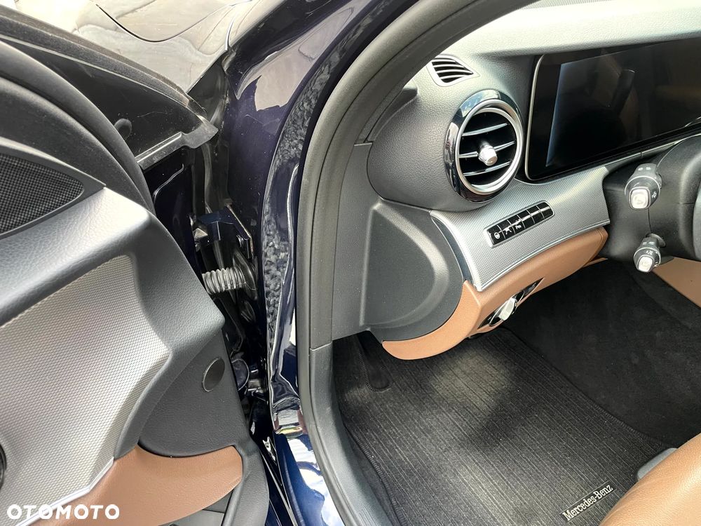 Mercedes-Benz Klasa E 220 d 4Matic 9G-TRONIC Avantgarde - 16