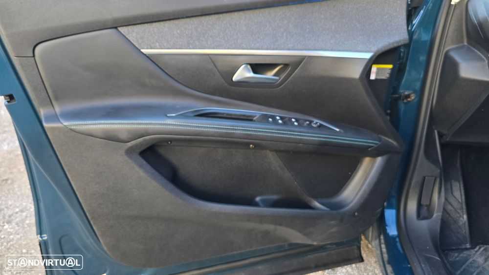 Peugeot 5008 BlueHDI 130 EAT8 Crossway - 6
