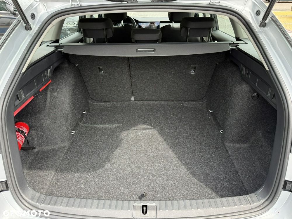 Skoda Octavia 1.5 TSI Essence - 36