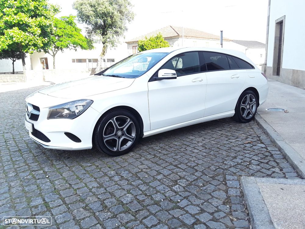 Mercedes-Benz CLA 200 d 7G-DCT UrbanStyle Edition - 1