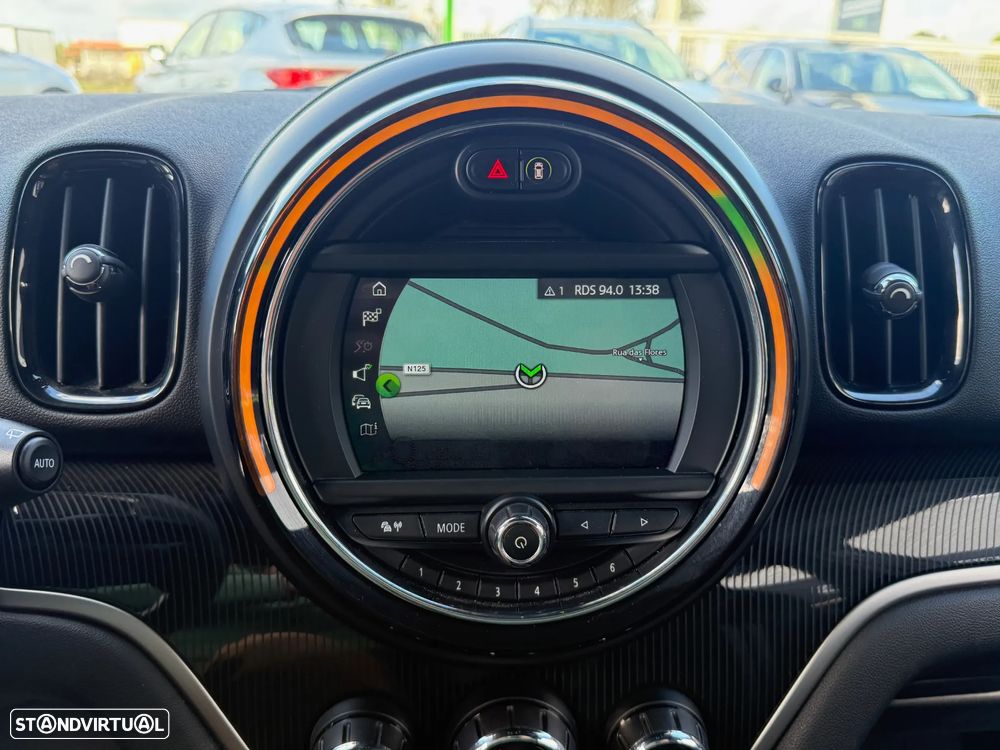 MINI Countryman Cooper SE ALL4 Auto - 46