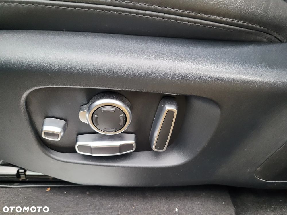 Land Rover Range Rover Sport P575 5.0 V8 SVR - 24