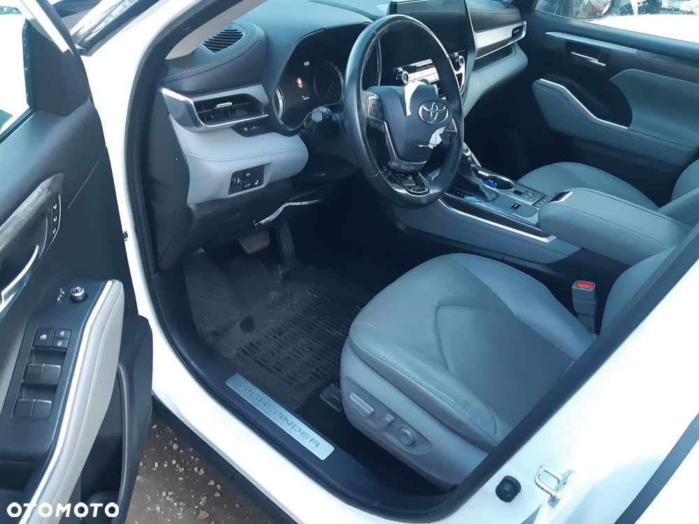 Toyota Highlander 2.5 Hybrid Prestige - 15