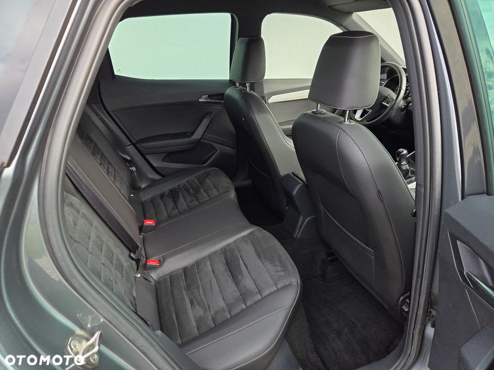 Seat Arona - 13