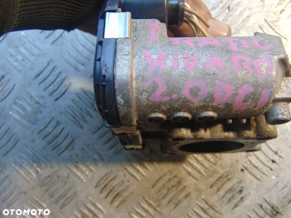 Przepustnica opel vivaro 2 2,0 dci - 8