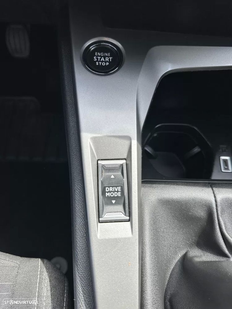 Peugeot 308 1.2 PureTech Business Line - 39