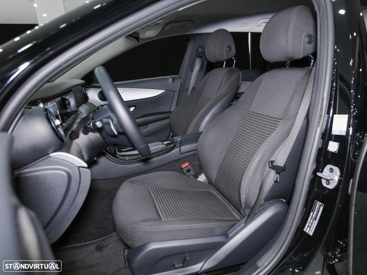 Mercedes-Benz E 300 de 4Matic T 9G-TRONIC Avantgarde - 7