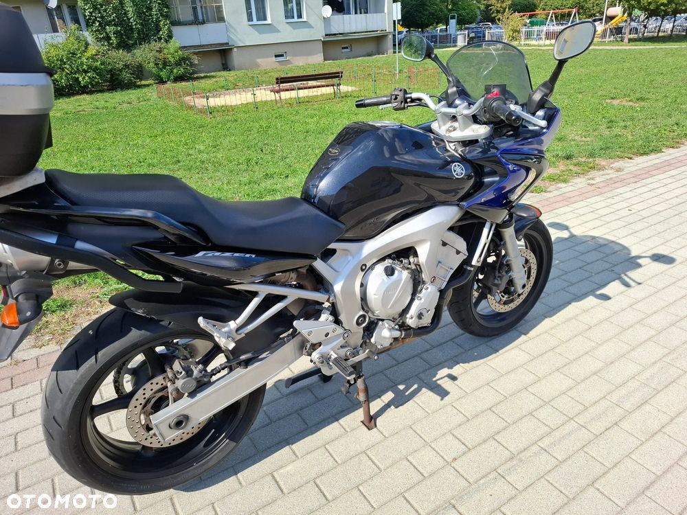 Yamaha FZ6 - 21