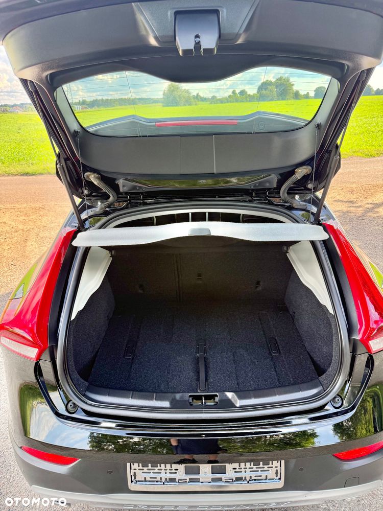 Volvo V40 Cross Country D3 Momentum - 38