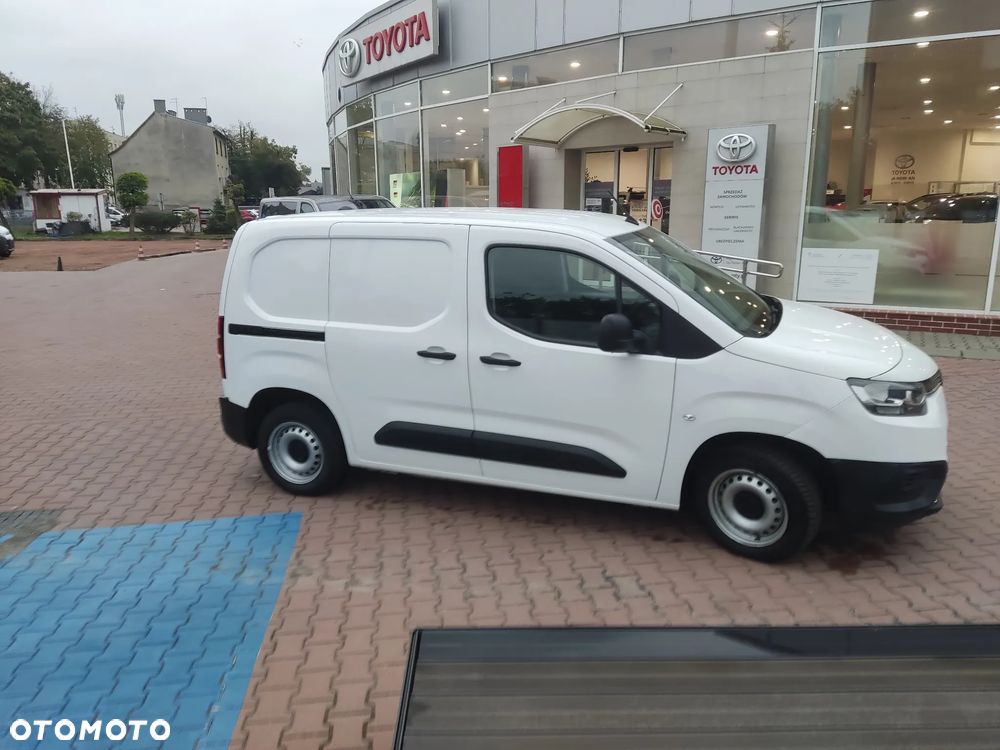 Toyota ProAce 1,5-l-D-4D L1 (6-Si.) - 26