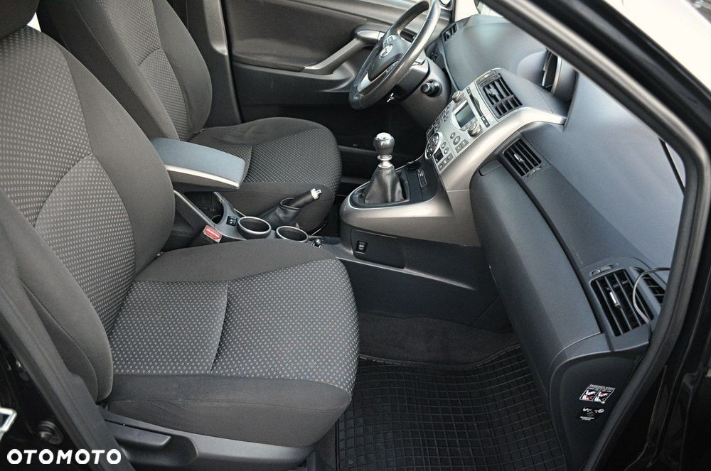 Toyota Verso - 19