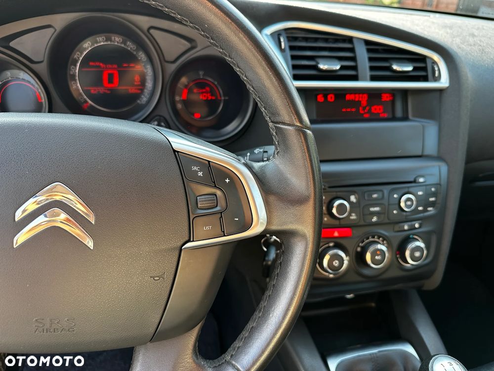 Citroën C4 - 11