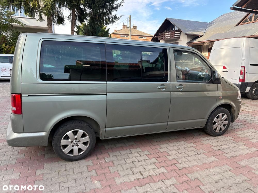 Volkswagen Caravelle 2011 photo 5