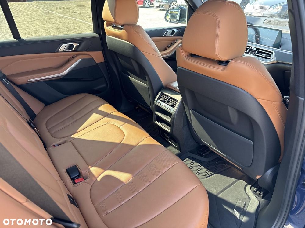 BMW X5 - 16