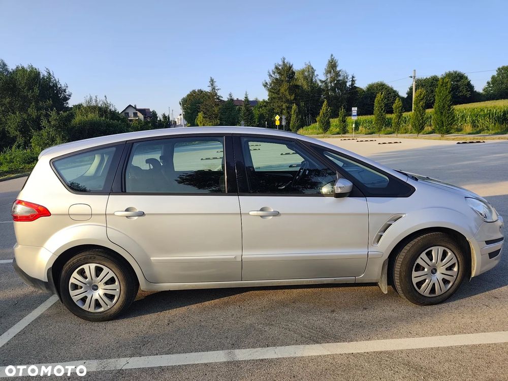 Ford S-Max - 7