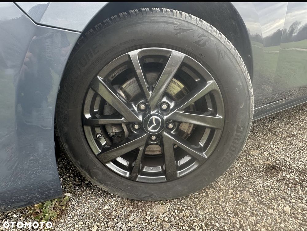 Mazda 3 SKYACTIV-G 2.0 M-Hybrid SELECTION - 7