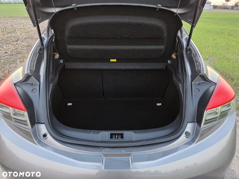 Renault Megane 1.5 dCi Bose - 14