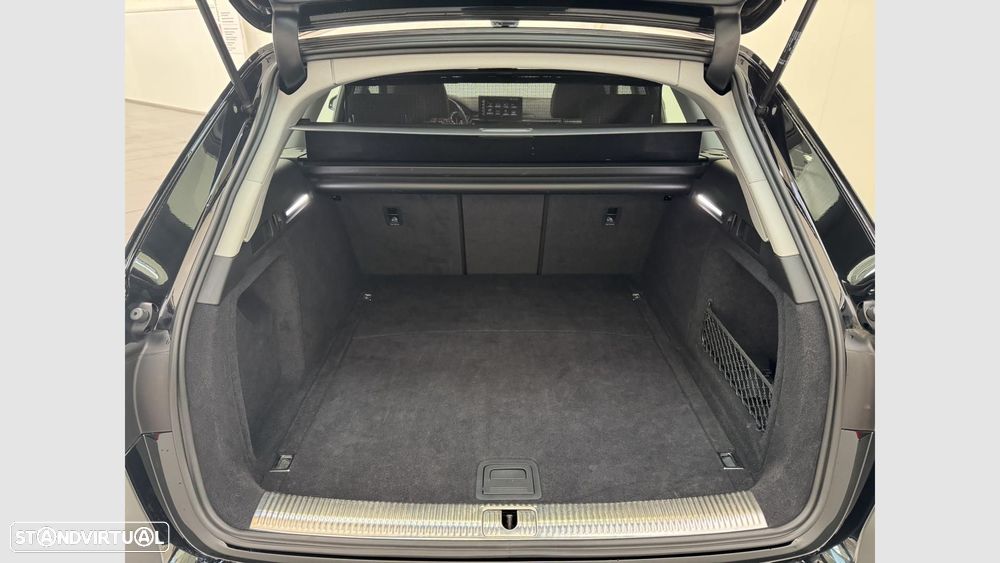 Audi A4 Avant 30 TDI Advanced S tronic - 20