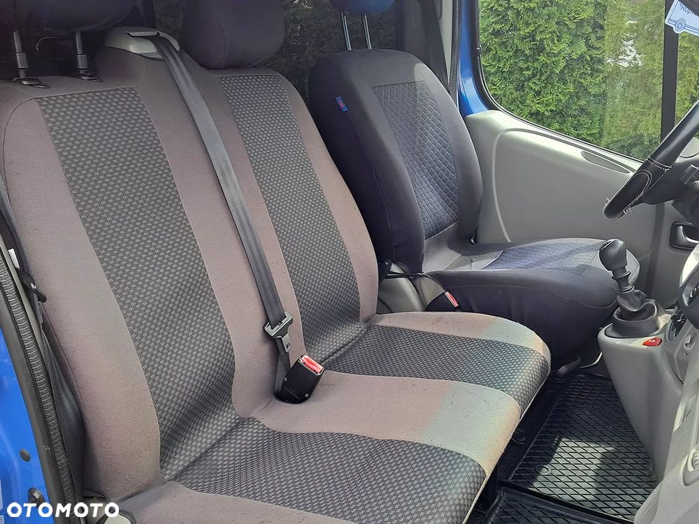 Renault Trafic Passenger Pack Clim - 16