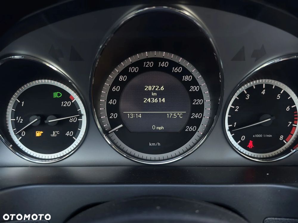 Mercedes-Benz Klasa C 200 Kompressor Avantgarde - 28