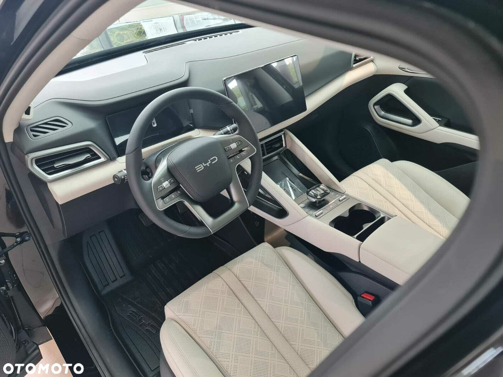 BYD Atto 2 - 11