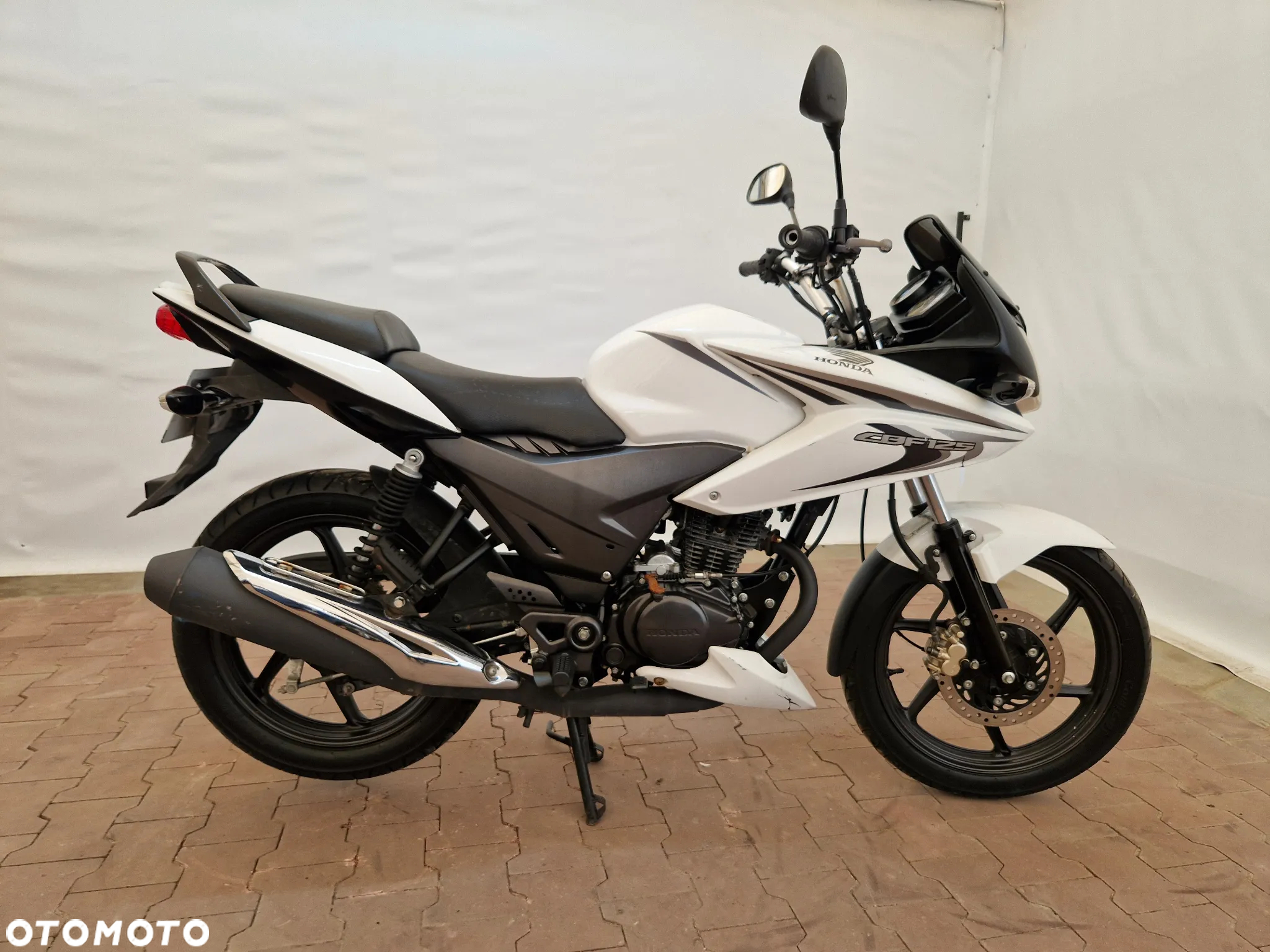 Honda CBF - 3