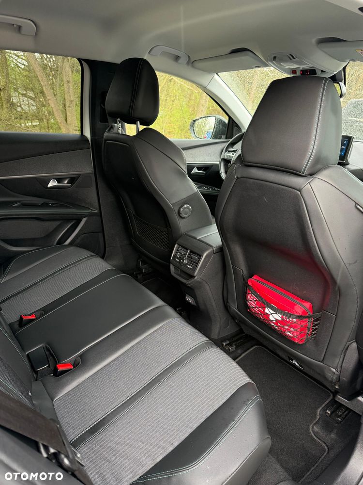 Peugeot 3008 1.5 BlueHDi Allure Pack S&S EAT8 - 18