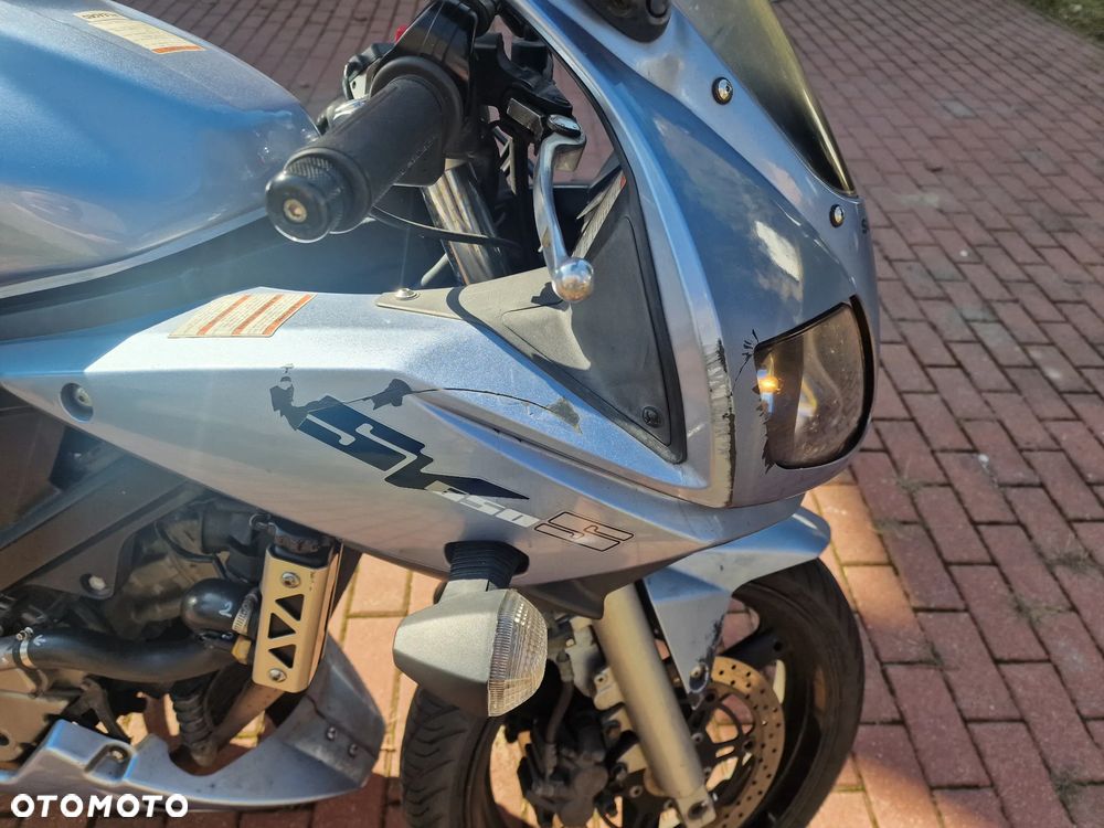 Suzuki SV - 6