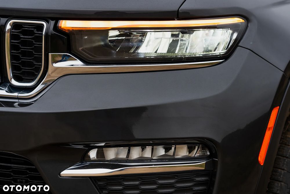 Jeep Grand Cherokee ver-2-0-4xe-phev-limited - 5