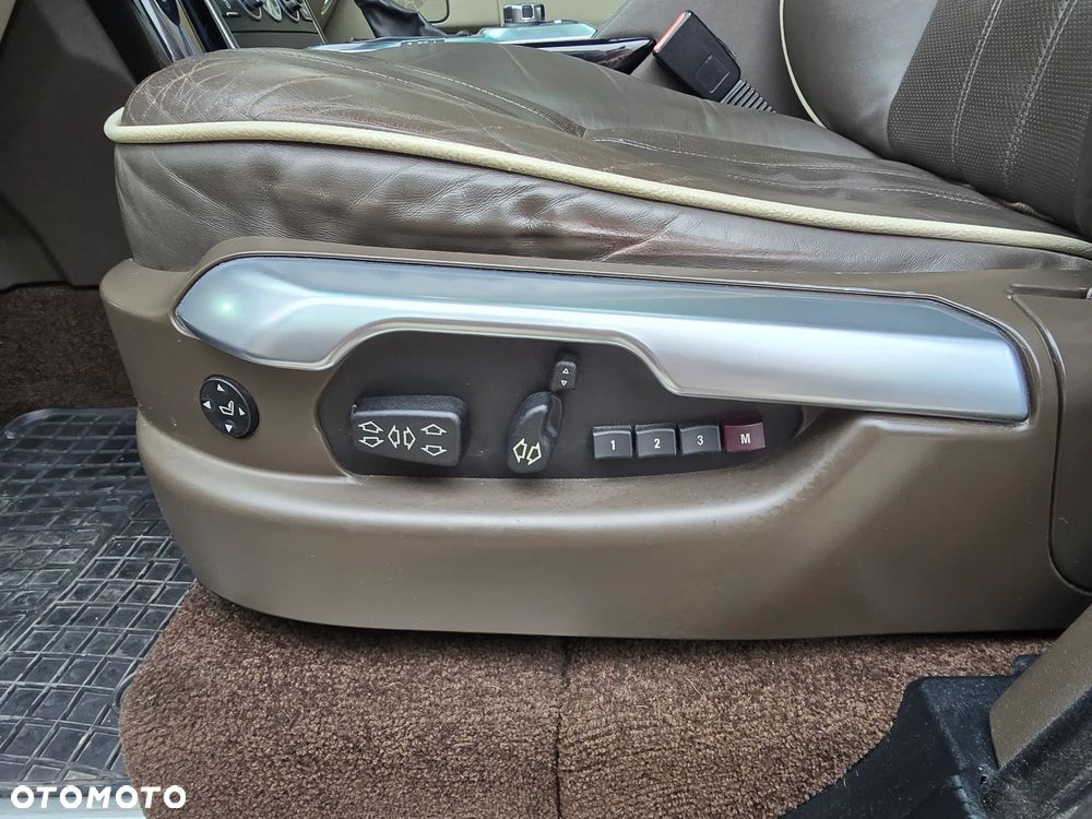 Land Rover Range Rover - 22