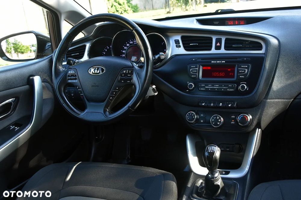 Kia Ceed 1.6 CRDi L - 27