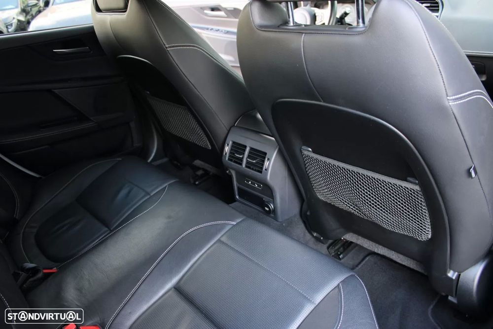 Jaguar XE 2.0 D R-Sport Aut. - 9