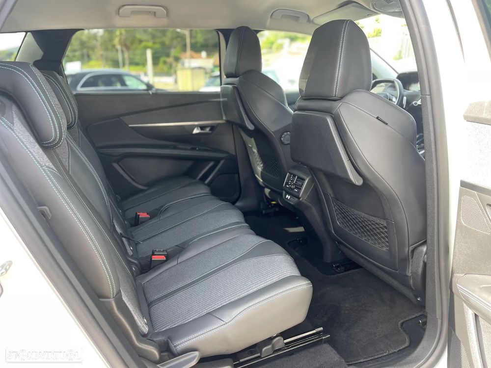 Peugeot 5008 1.5 BlueHDi Allure Pack EAT8 - 16