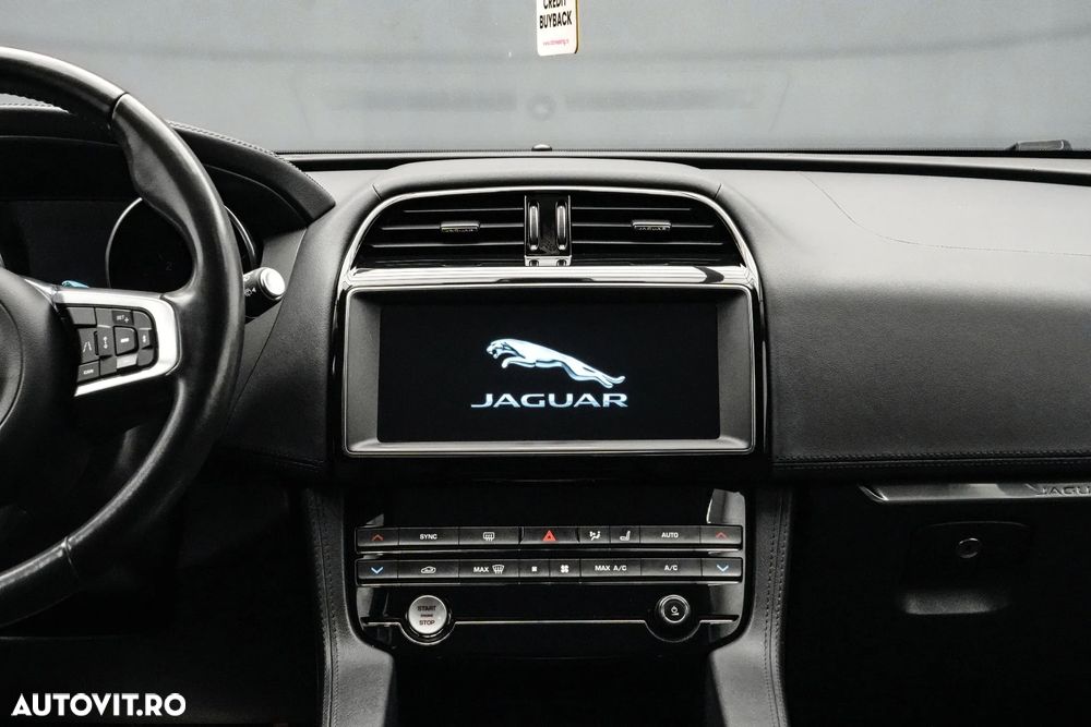 Jaguar F-Pace 20d Aut. Prestige - 19